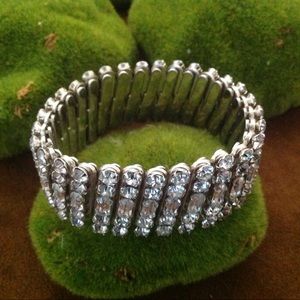 Vintage Expandable Rhinestone Bracelet